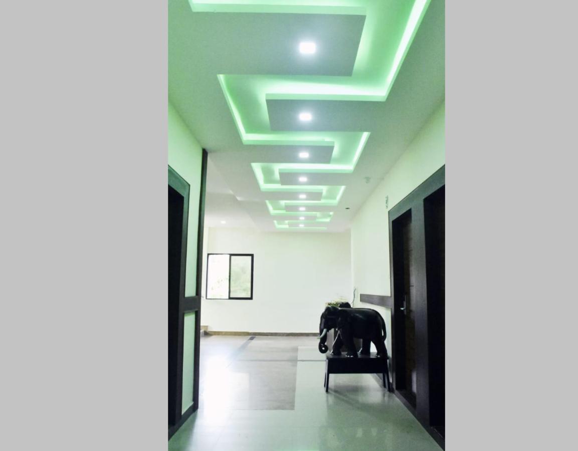 Hotel La Gowri, Coorg Madikeri Extérieur photo